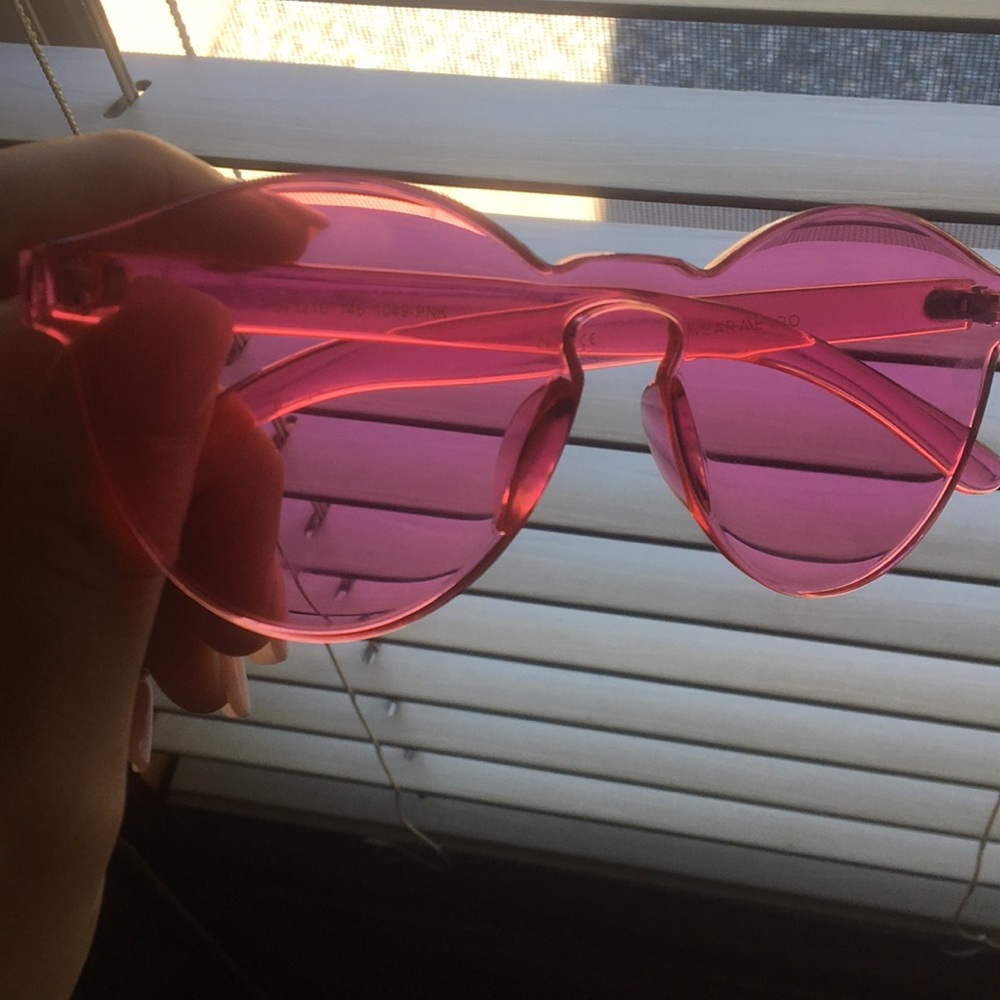 Pink Sunnies
